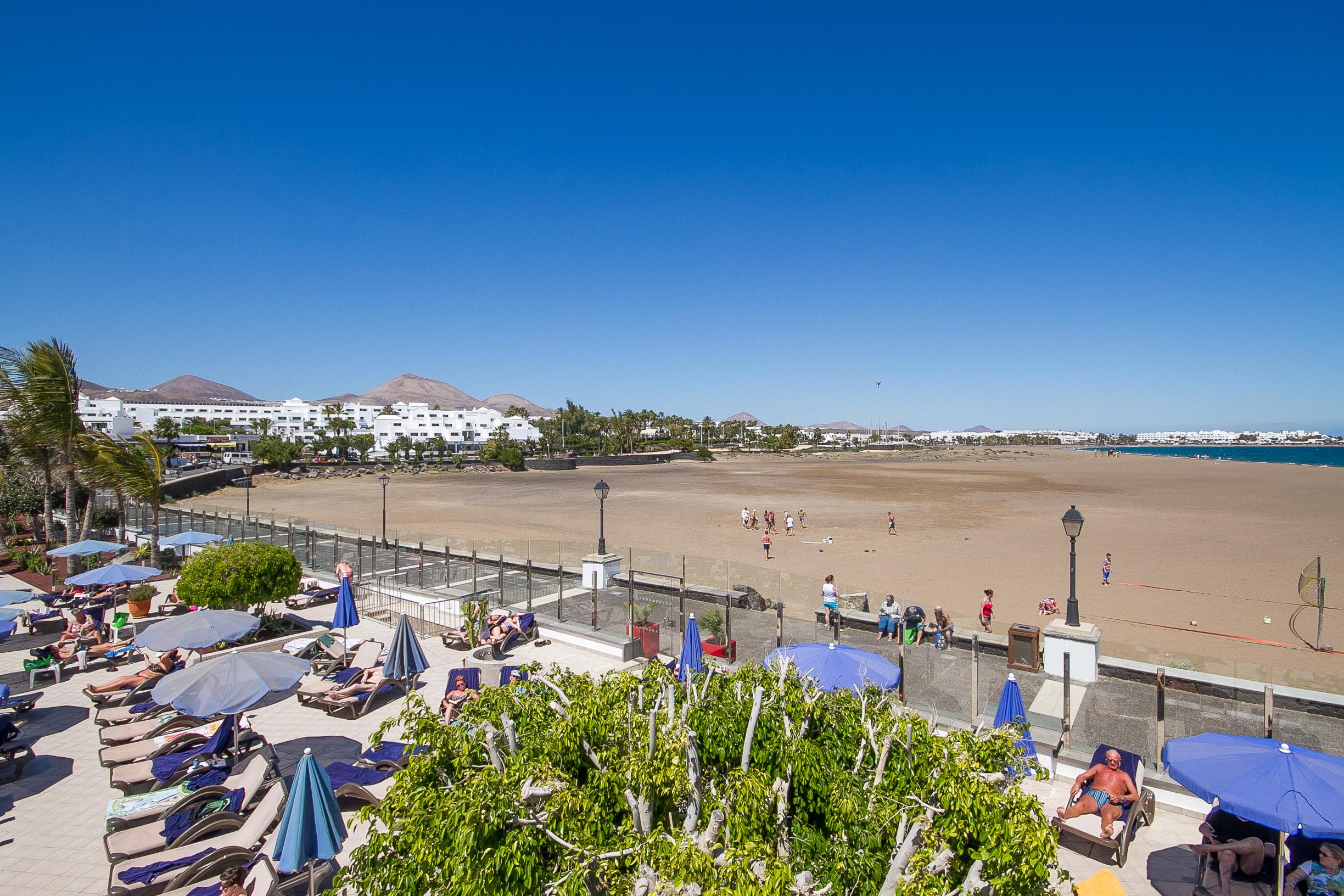 Hotel Las Costas Пуэрто дель Кармен Экстерьер фото