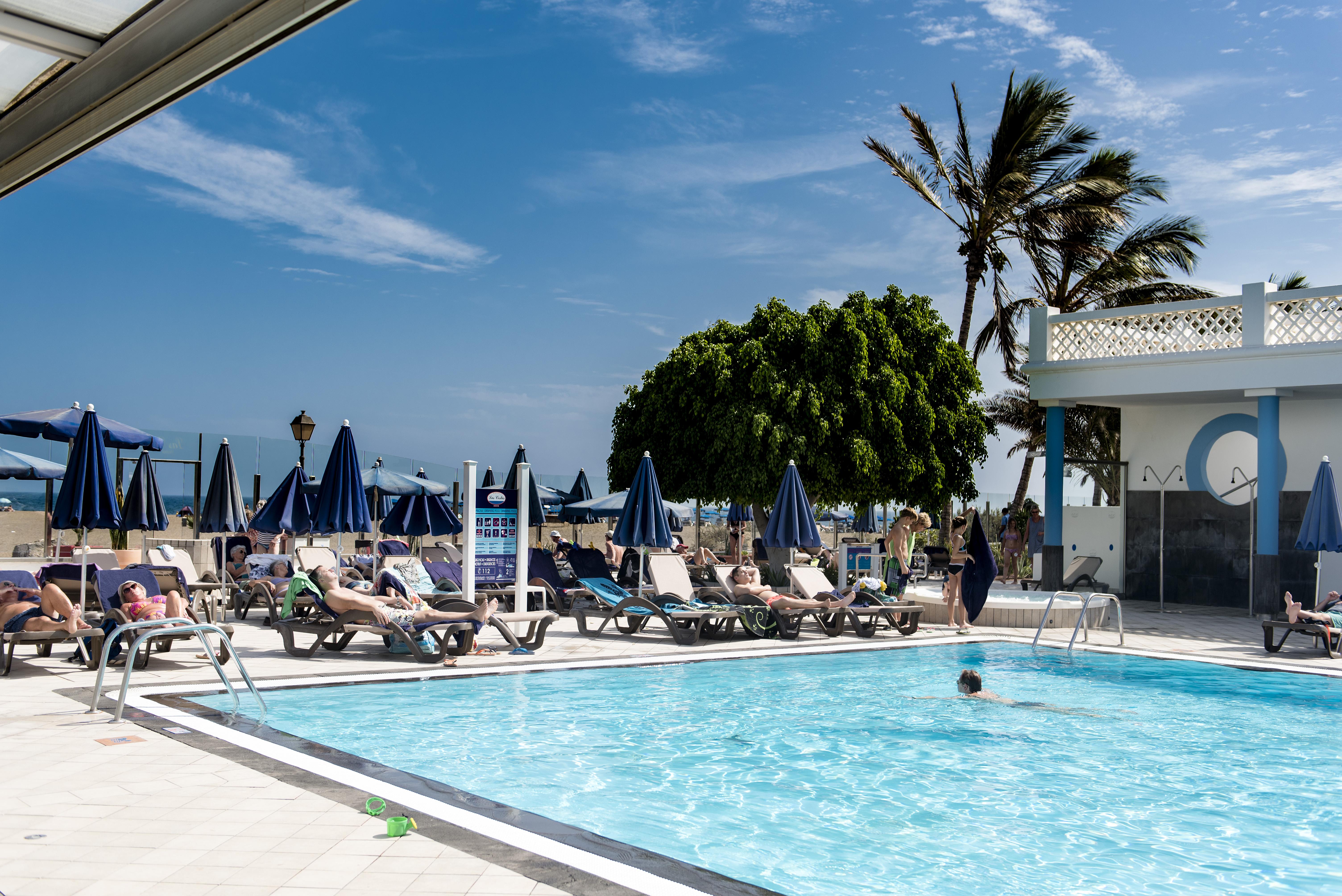 Hotel Las Costas Пуэрто дель Кармен Экстерьер фото