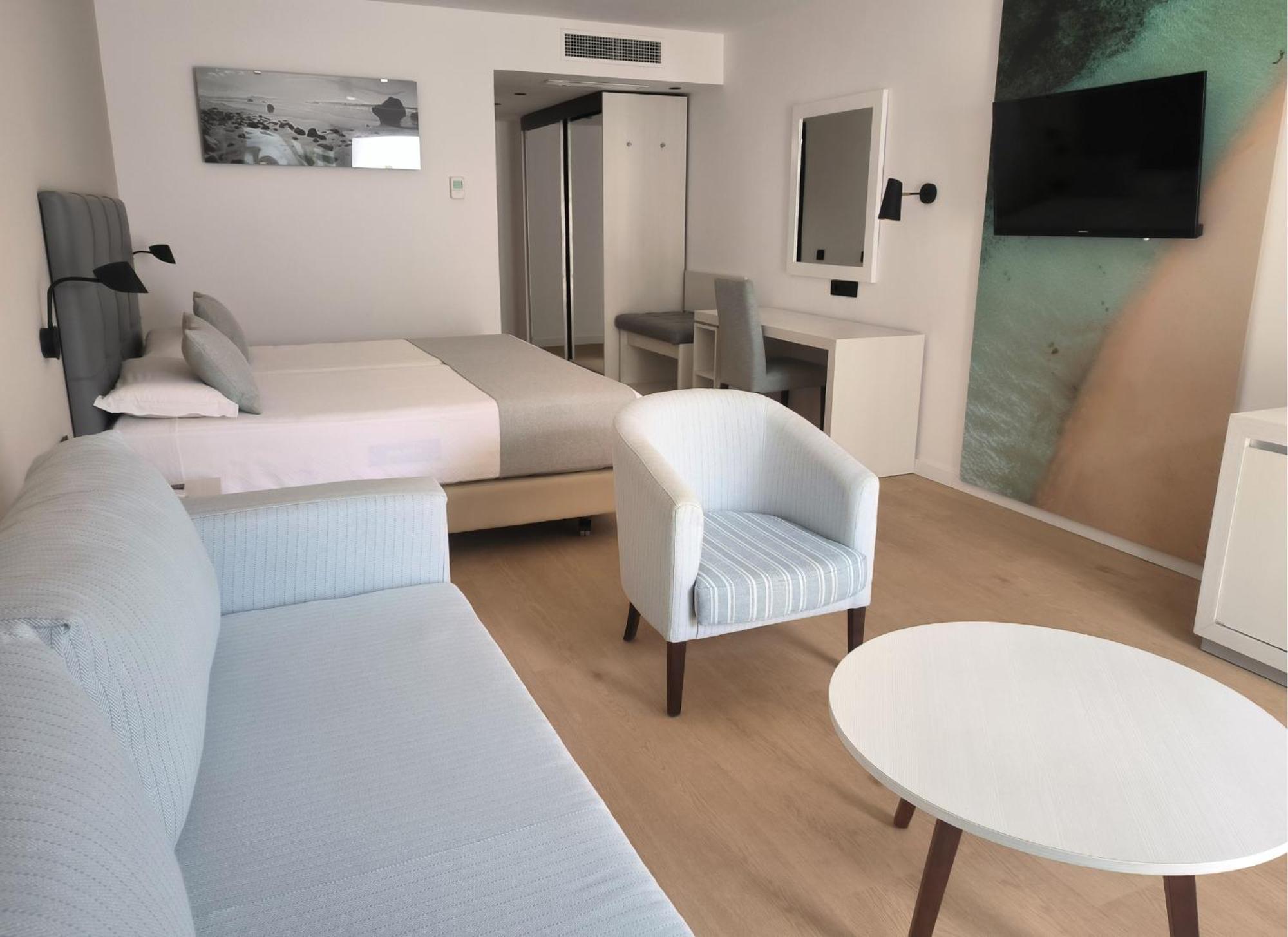 Hotel Las Costas Пуэрто дель Кармен Экстерьер фото