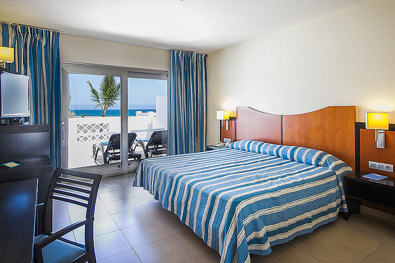 Hotel Las Costas Пуэрто дель Кармен Экстерьер фото