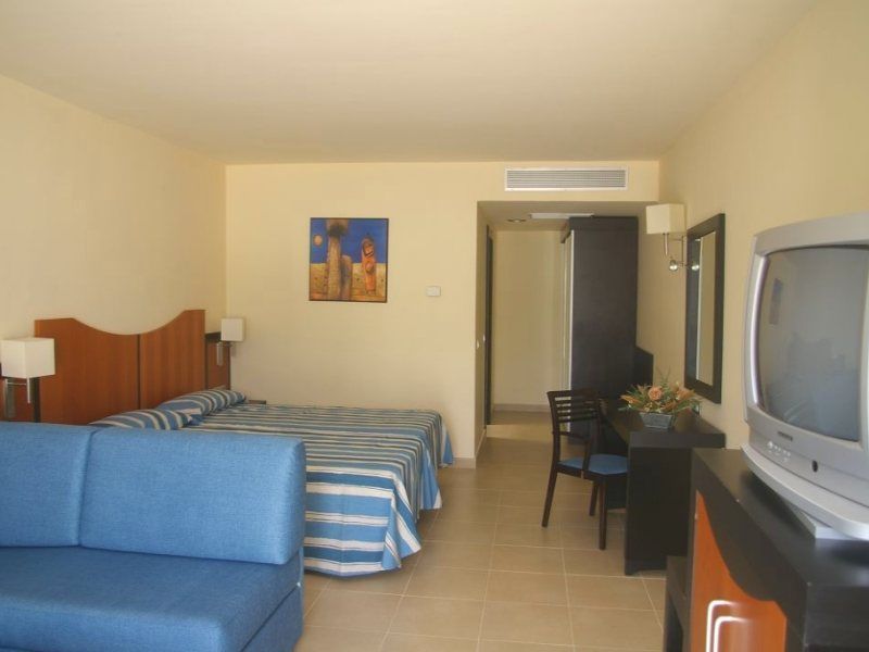 Hotel Las Costas Пуэрто дель Кармен Экстерьер фото